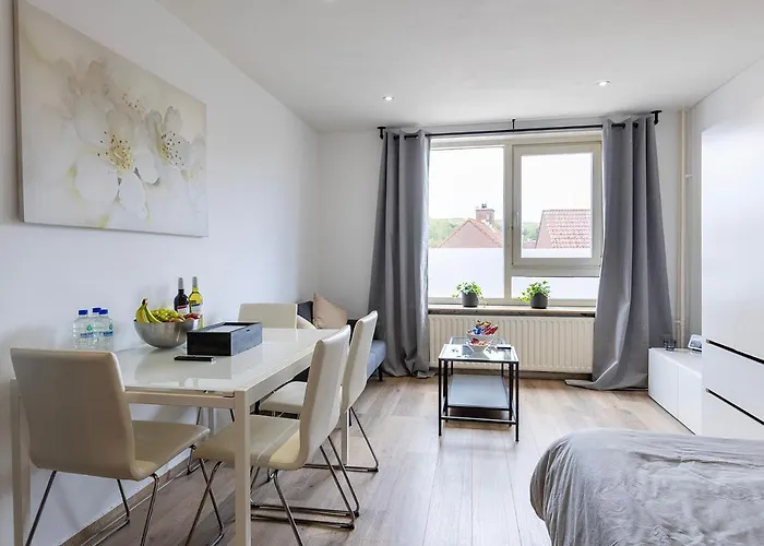 Sunny - Only 5-min Walk To Sea & Dunes Appartement Wijk Aan Zee